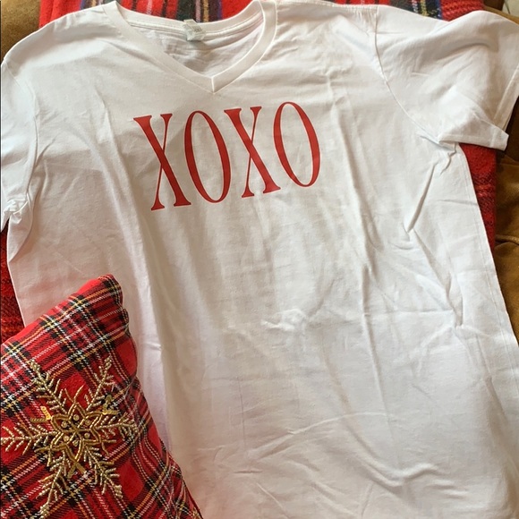 Red XOXO TShirts - Picture 6 of 8